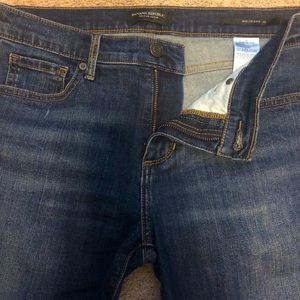 *MOVING SALE* Banana Republic Girlfriend Crop Jeans